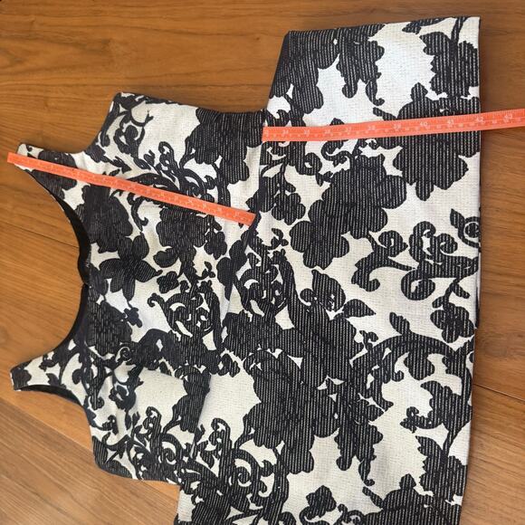 Albert Nipon Size 16 Sheath Dress Jacket Suit Set Black Floral on Silvery White - Picture 9 of 16